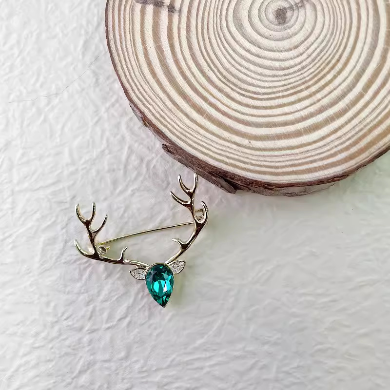 Cute Crystal Elk Horn Brooches – Elk Bugle Call Bewertung und Preis